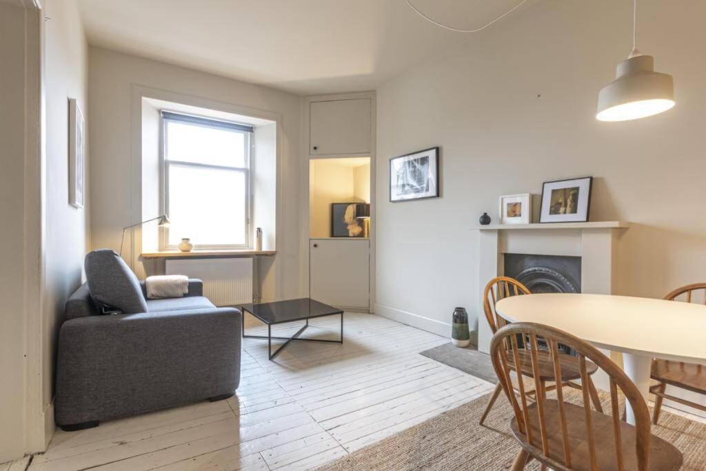 The Perfect Home On Royal Mile Edinburgh Eksteriør billede
